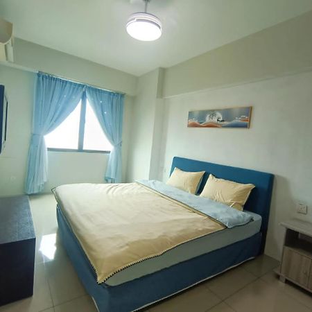 K. Riverfront Apartment Ipoh Buitenkant foto