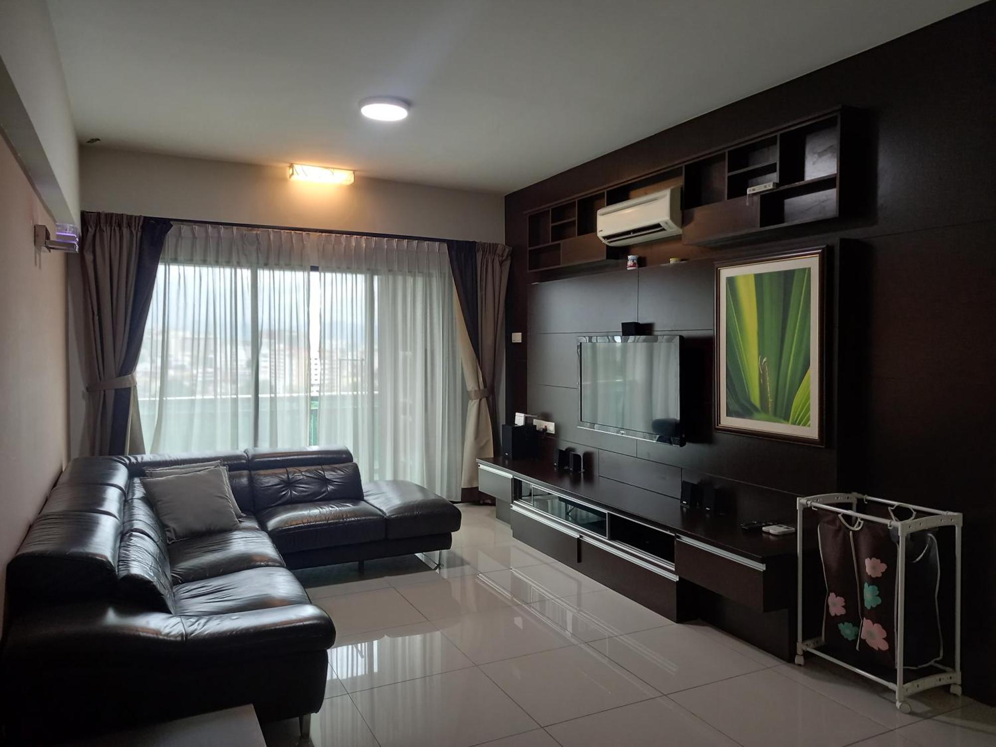 K. Riverfront Apartment Ipoh Buitenkant foto