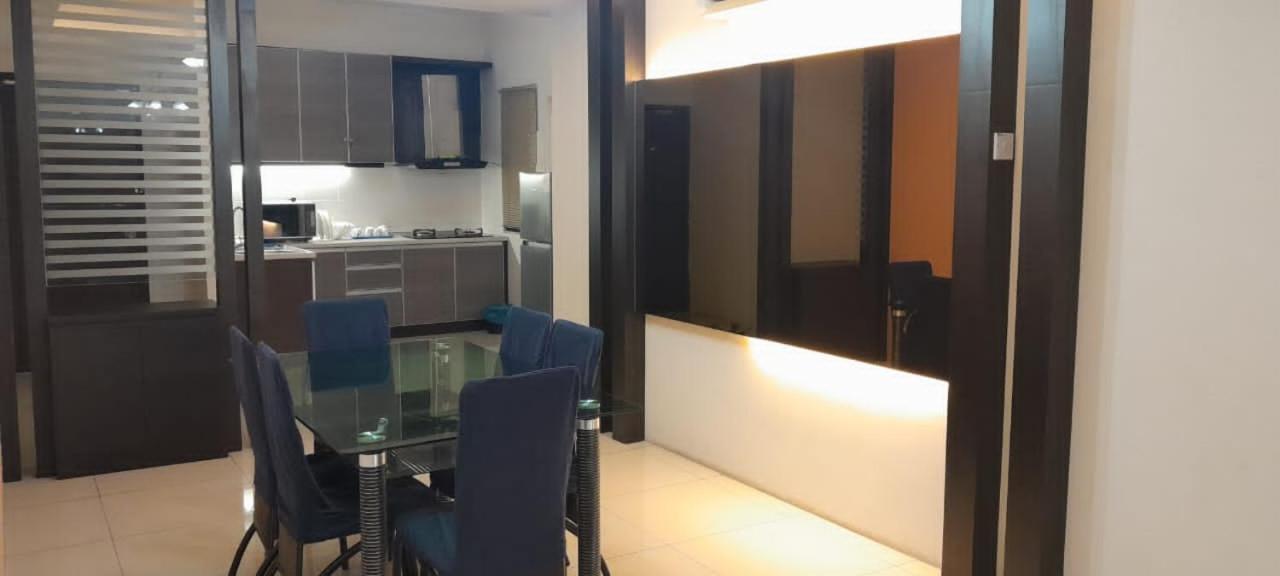 K. Riverfront Apartment Ipoh Buitenkant foto