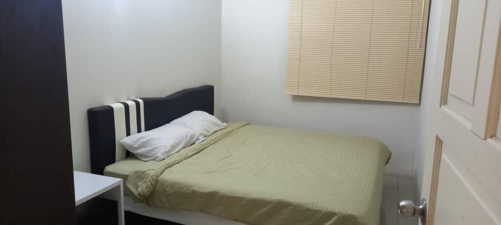 K. Riverfront Apartment Ipoh Kamer foto