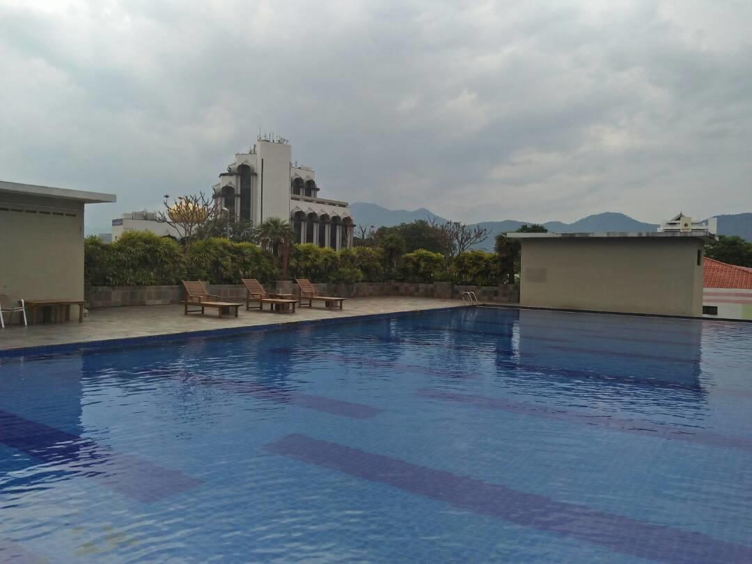 K. Riverfront Apartment Ipoh Buitenkant foto